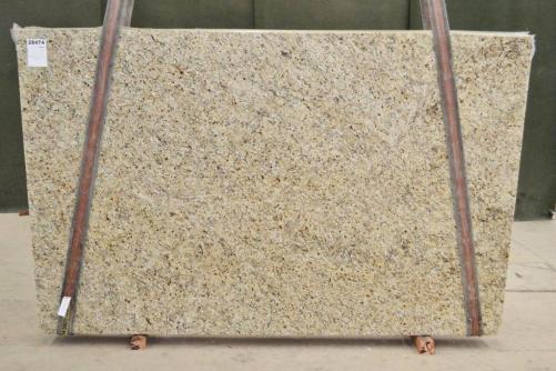 Supply polished slabs 1.2 cm in natural granite NEW VENETIAN GOLD 1468. Detail image pictures 