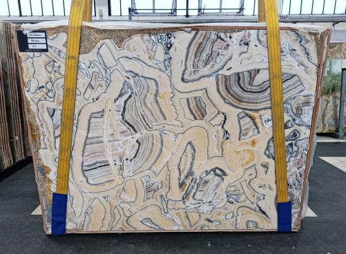 Supply polished slabs 0.8 cm in natural onyx ONICE ARAGOSTA LA44. Detail image pictures 