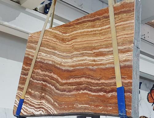 Supply polished slabs 0.8 cm in natural onyx ONICE PASSION U0283. Detail image pictures 