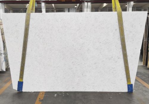 Supply polished slabs 1.2 cm in natural marble OPAL WHITE 1910M. Detail image pictures 