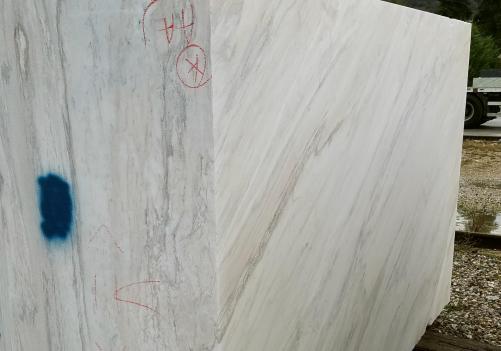 Supply diamondcut blocks 48.8 cm in natural Dolomite palissandro classico Z0168. Detail image pictures 