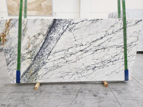 Supply honed slabs 2 cm in natural marble PAONAZZO 1738. Detail image pictures 