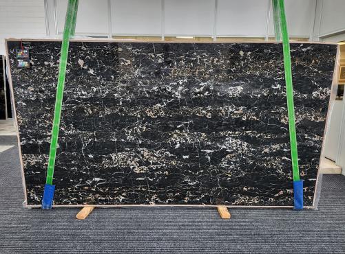 Supply polished slabs 0.8 cm in natural marble PORTORO EXTRA 1843. Detail image pictures 