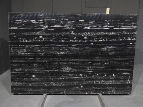 Supply polished slabs 0.7 cm in natural marble PORTORO SILVER 1772M. Detail image pictures 