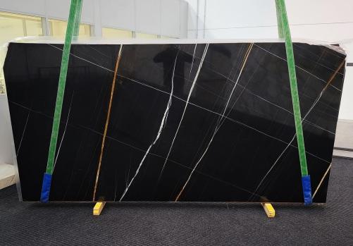 Supply polished slabs 0.8 cm in natural marble Sahara Noir 1688. Detail image pictures 