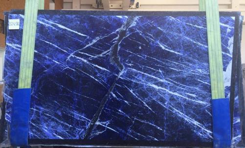 Supply polished slabs 0.8 cm in natural marble SODALITE TL0194. Detail image pictures 