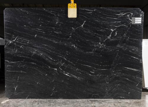 Supply polished slabs 0.8 cm in natural granite SPLENDID BLACK TL0102. Detail image pictures 