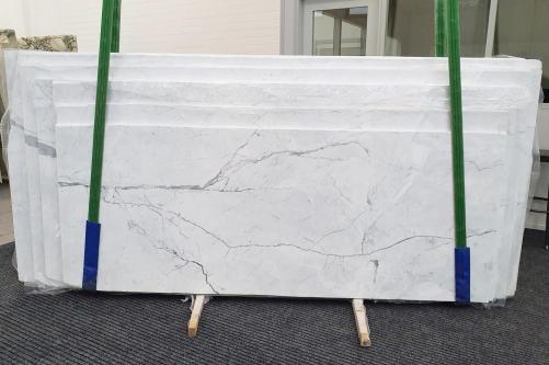Supply polished slabs 0.8 cm in natural marble STATUARIETTO 1290. Detail image pictures 
