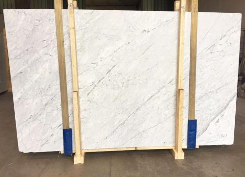 Supply polished slabs 1.2 cm in natural marble STATUARIETTO 1369. Detail image pictures 