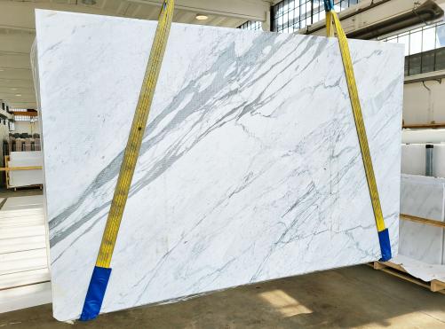 Supply polished slabs 0.8 cm in natural marble STATUARIO DL0016. Detail image pictures 