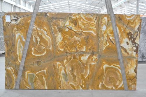 Supply polished slabs 0.8 cm in natural trachit STONE WOOD 1051. Detail image pictures 