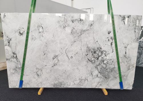 Supply polished slabs 1.2 cm in natural Dolomite SUPER WHITE CALACATTA 1471. Detail image pictures 