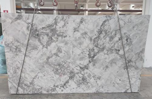 Supply polished slabs 0.8 cm in natural Dolomite SUPER WHITE CALACATTA 1573G. Detail image pictures 