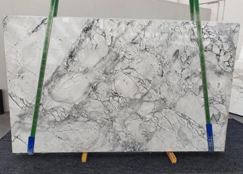 Supply polished slabs 0.8 cm in natural Dolomite SUPER WHITE 1333. Detail image pictures 
