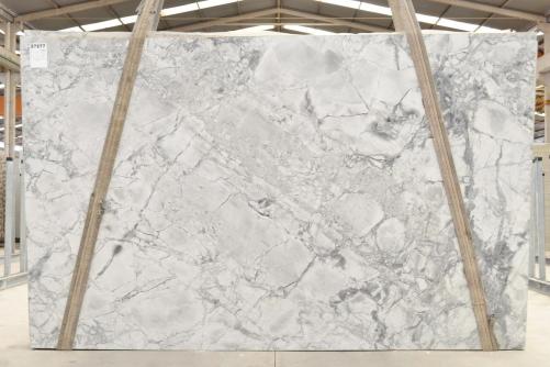 Supply polished slabs 1.2 cm in natural Dolomite SUPER WHITE 2481. Detail image pictures 