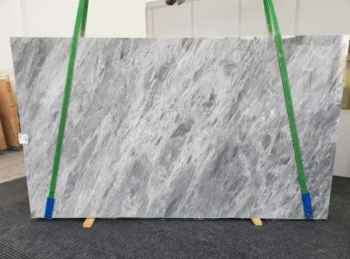 Supply polished slabs 1.2 cm in natural marble TRAMBISERA 1597. Detail image pictures 