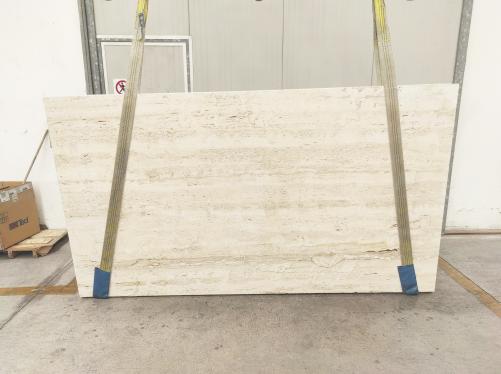 Supply sawn slabs 0.8 cm in natural travertine TRAVERTINO NAVONA VENATO 2032M. Detail image pictures 