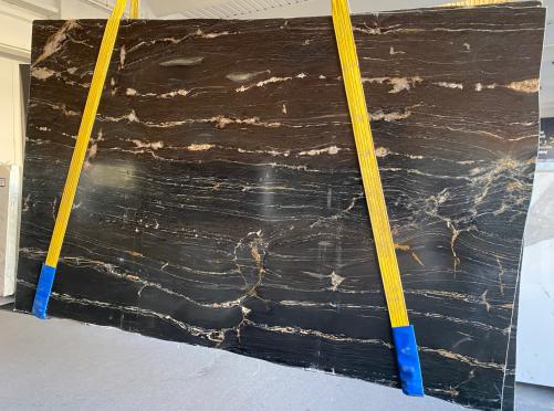 Supply polished slabs 0.8 cm in natural quartzite TROPICAL STORM C0545. Detail image pictures 
