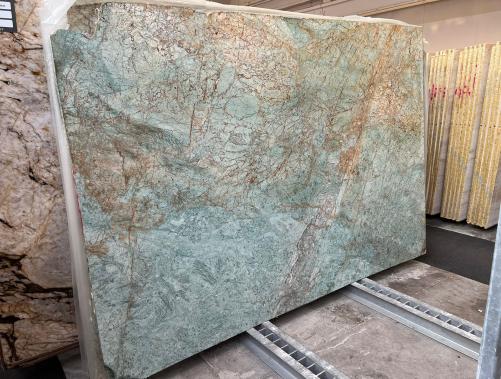 Supply polished slabs 0.8 cm in natural quartzite TURQUOISE C0308. Detail image pictures 