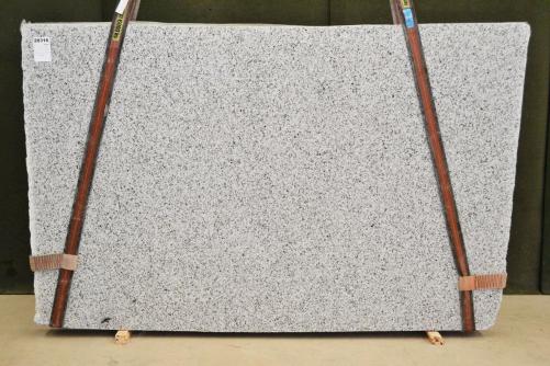 Supply polished slabs 1.2 cm in natural granite VALE NEVADA 2593. Detail image pictures 