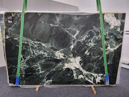 Supply polished slabs 0.8 cm in natural marble VERDE ALPI 1850. Detail image pictures 