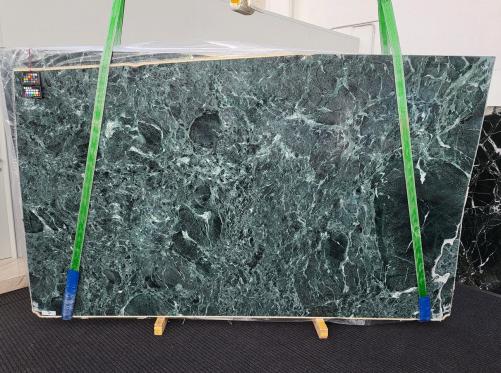 Supply polished slabs 0.8 cm in natural marble VERDE ISSORIE 1856. Detail image pictures 