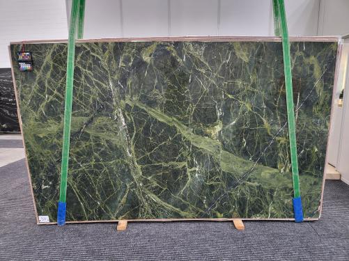 Supply polished slabs 1.2 cm in natural marble VERDE KARZAI 1953. Detail image pictures 