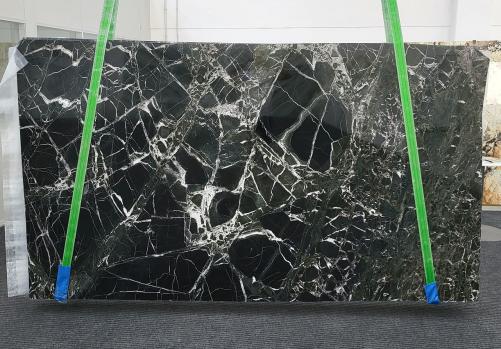 Supply polished slabs 0.8 cm in natural marble VERDE LEPANTO 1757. Detail image pictures 