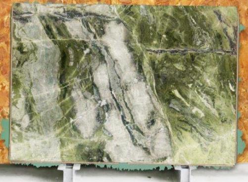 Supply polished slabs 0.8 cm in natural marble VERDE TIFONE C022. Detail image pictures 