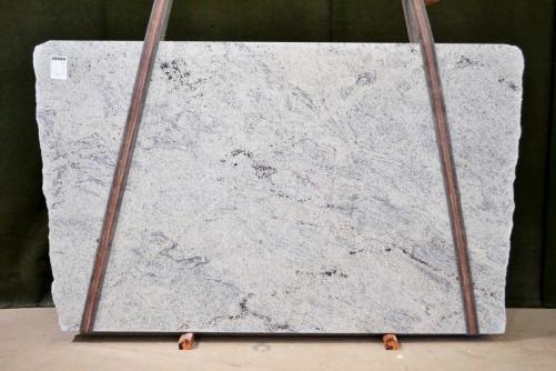 Supply polished slabs 0.8 cm in natural granite WHITE KASHMIR 0087. Detail image pictures 