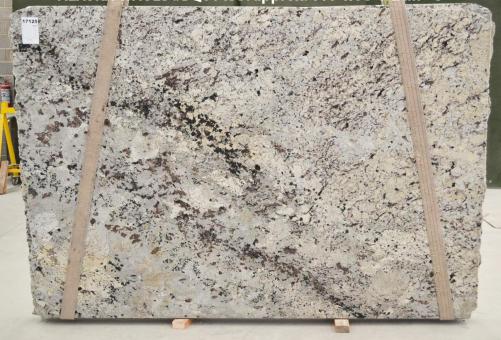 Supply polished slabs 0.8 cm in natural granite WHITE WAVE BQ01435. Detail image pictures 